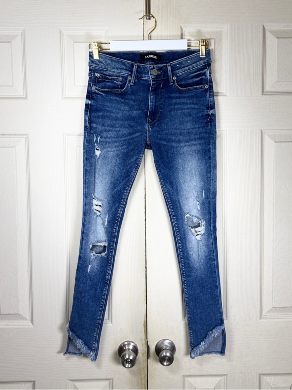Express Frayed Ankle Skinny Jeans👖